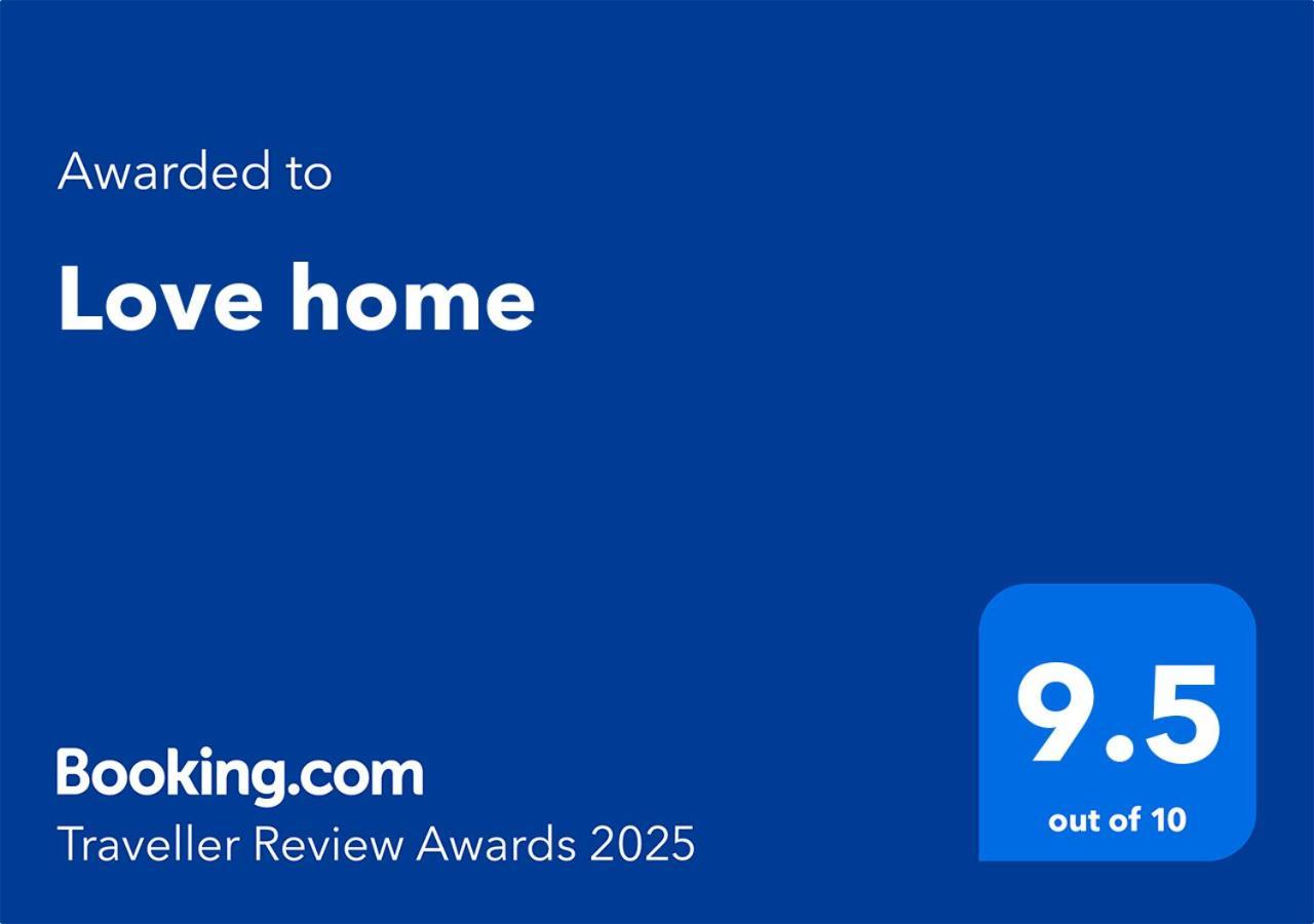 Love Home 第比利斯 外观 照片